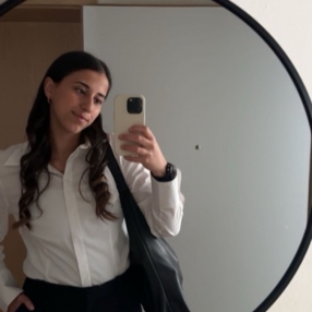 Azra, Babysitter in Ludwigshafen am Rhein