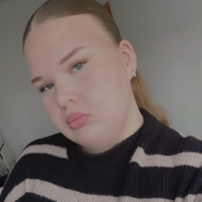 Emily, Babysitter in Soest