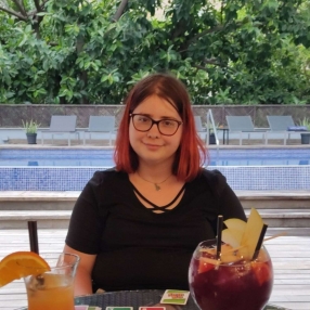 Liana, Babysitter in Bornheim