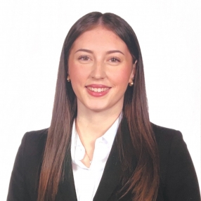 Maxima, Babysitter in Groß-Gerau