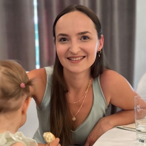 Olga, Babysitter in München