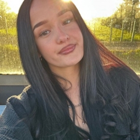 Jasmin, Babysitter in Stutensee
