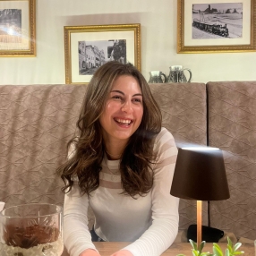 Carmen, Babysitter in Tutzing