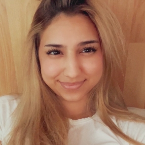Alina, Babysitter in Mainz