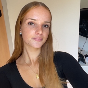 Nele, Babysitter in Wassenberg