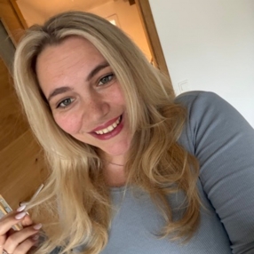 Katha, Babysitter in Ludwigsburg