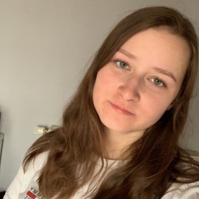 Lena, Babysitter in Vettweiß