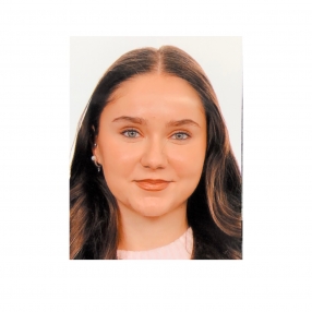 Alessia, Babysitter in Hanau