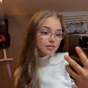 Fatima, Babysitter in Naumburg (Saale)