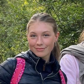 Liane, Babysitter in Dreieich