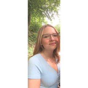 Celine, Babysitter in Kirchlengern
