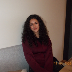 Aya, Babysitter in Reutlingen