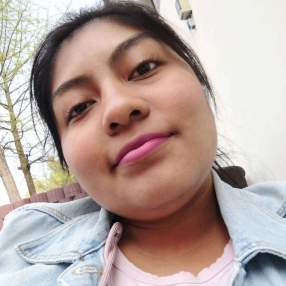 Jaqueline, Babysitter in Ahrensburg