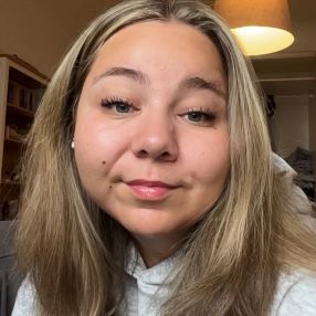 Hannah, Babysitter in Balingen