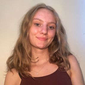 Lotte, Babysitter in Stahnsdorf