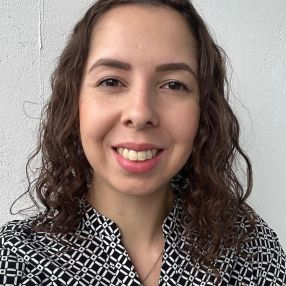 Suendi, Babysitter in Bernburg (Saale)