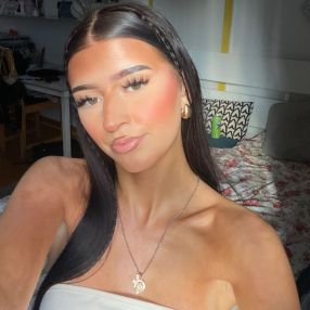 Talia, Babysitter in Siegen