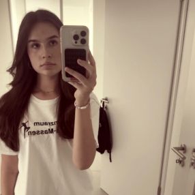 Maya, Babysitter in Unna