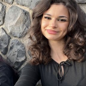 Sarah, Babysitter in Neuss