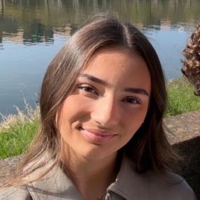 Nina, Babysitter in Leichlingen (Rheinland)