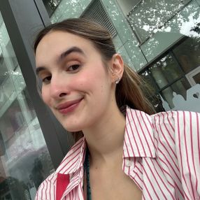 Poliana, Babysitter in Düsseldorf