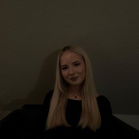 Matilde, Babysitter in Detmold