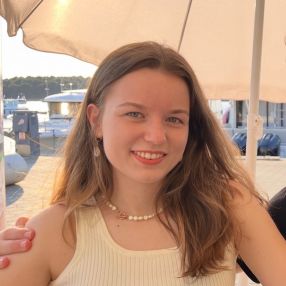Zoe, Babysitter in Geretsried