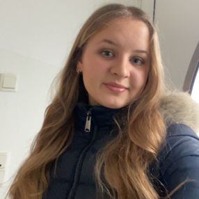 Feline, Babysitter in Geldern