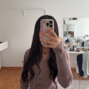 Kimia, Babysitter in Wesseling