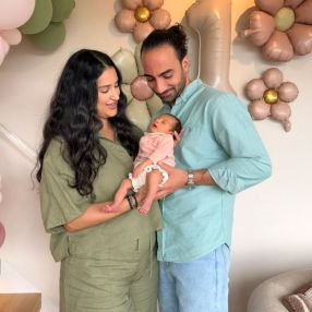 Mira, Familie in Dortmund