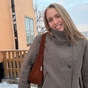 Emma, Babysitter in Kiel