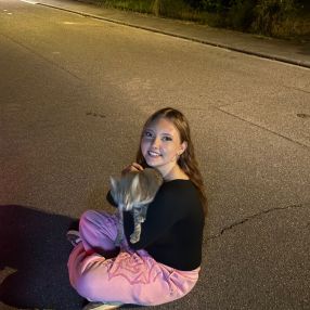 Zoe, Babysitter in Haßloch