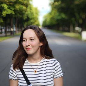 Nele, Babysitter in Wiesbaden