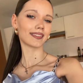 Joyce, Babysitter in Bernau bei Berlin