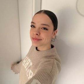 Milla, Babysitter in Magdeburg