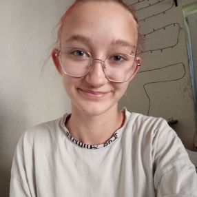 Jara, Babysitter in Merseburg