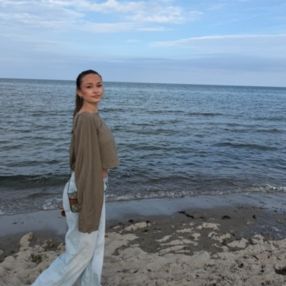 Leonisa, Babysitter in Kaltenkirchen