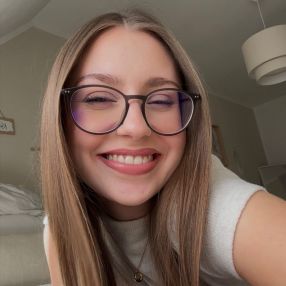 Leonie, Babysitter in Norderstedt