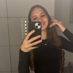 Anika, Babysitter in Eislingen/Fils