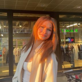 Anna, Babysitter in Neubiberg