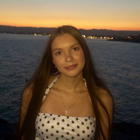 Yuliia, Babysitter in Vilshofen an der Donau