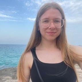 Liana, Babysitter in Oberursel (Taunus)