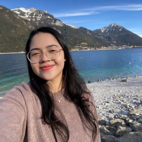 Bruna, Babysitter in Vaterstetten