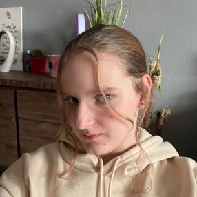 Berenice, Babysitter in Loxstedt