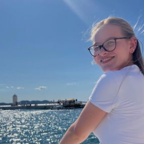 Viktoria, Babysitter in Pullach im Isartal