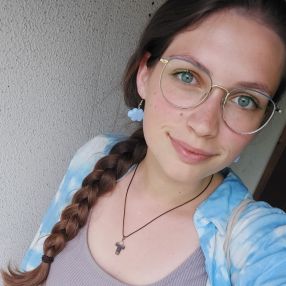Salomé, Babysitter in Chemnitz