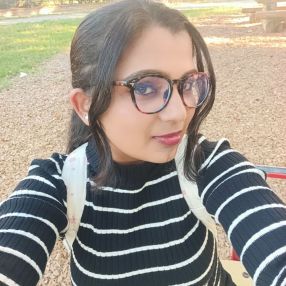 Nikhila, Babysitter in Kenzingen