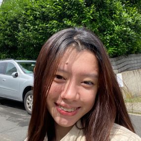 Jade Aileen, Babysitter in Beverstedt