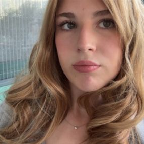 Finja, Babysitter in Remscheid