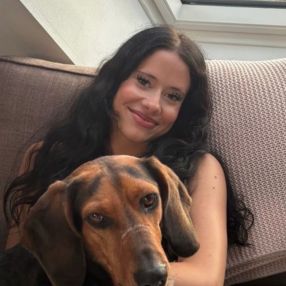 Pia, Babysitter in Willich